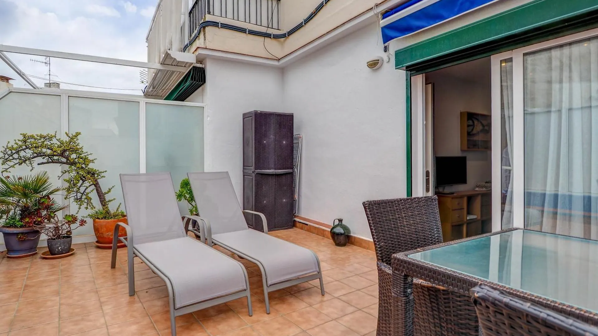 Central Terrace By Hello Homes Sitges 0*,  İspanya